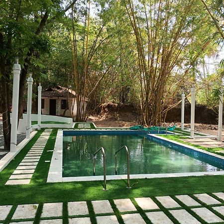 Surya Eco And Wedding Resort Thrissur Eksteriør billede