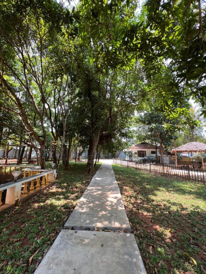 Surya Eco And Wedding Resort Thrissur Eksteriør billede